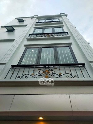 siêu hiếm bán nhà 5 tầng, 15m ra phố, ngõ thông ô tô tránh, kinh doanh, giảng võ ba đình giá 7 tỷ