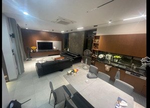 bán biệt thự tại long biên, gần cầu và phố cổ, 190m2, mt 7.6m, giá tốt