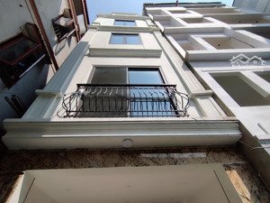 chuyển chỗ làm cần bán nhà 5t thang máy ,ô tô đến cửa ,nhà xala hà đông giá 7.4 tỷ