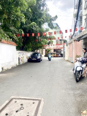 gần chợ nguyễn văn trỗi - lê văn sỹ 59m2 chỉ 6,58 tỷ tl