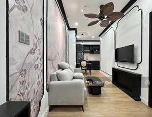 1 phòng ngủ, 1 phòng khách, style châu âu, 40m2, ngay etown, trục nhà ga t3, nhà mới 100%