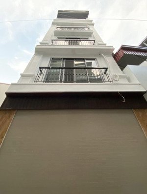 bán nhà 5 tầng phố mai dịch ngõ ôtô, vài bước chân ra ôtô tránh, lô góc kinh doanh, giá nhỉnh 8 tỷ