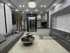 bán nhà hàm nghi, 8 tầng thang máy, ô tô đỗ cửa, 1 nhà ra phố