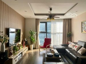 cho thuê chung cư flc cầu giấy - căn góc 123m², 3pn, full nội thất đẹp, giá ưu đãi.