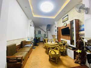 cho thuê nhà nguyên căn hoàng quốc việt