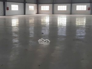 cho thuê kho xưởng 1.680m² cần giuộc long an , pccc, trạm điện, đường container, giá : 85k/m2