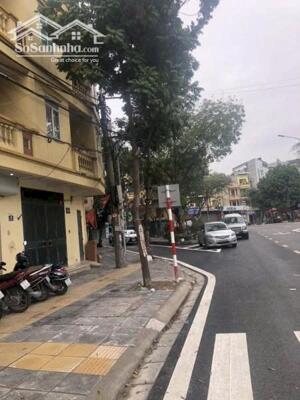 Bán nhà đất phố Lê Quang Đạo 60m2 mặt tiền 5.6m vỉa hè 3 ô tô kinh doanh giá 19.5 tỷ