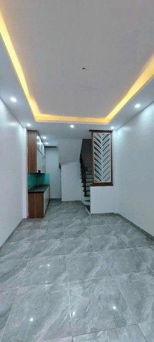 siêu hot nguyên xá 6,4 tỷ, 30m2, 5 tầng, mặt tiền 3.41m - cách chỗ đỗ ô tô 20m