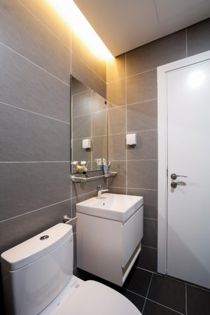 bán căn hộ 64,6m2 gồm 2pn symphony giá 6,7 tỷ