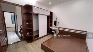 chính chủ bán nhà 4 tầng 38m2 tại phố mễ trì, full nội thất giá 8.1 tỷ
