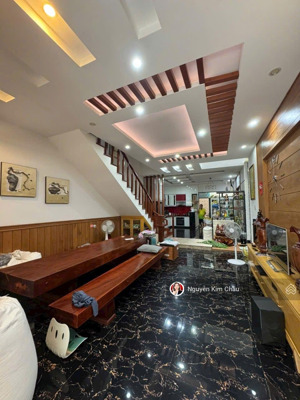 hàng hiếm nhà đẹp kdt phước long a nha trang sổ hồng gần biển 96,9m2 hướng đn tặng full nt 7 tỷ 8