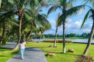 bán nhanh 200m đất chuẩn f0 tại phụng công, văn giang, mặt phố view hồ, giá 6x trđ/m2