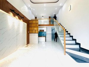 nhà hẻm xe hơi lê văn khương 4x13m