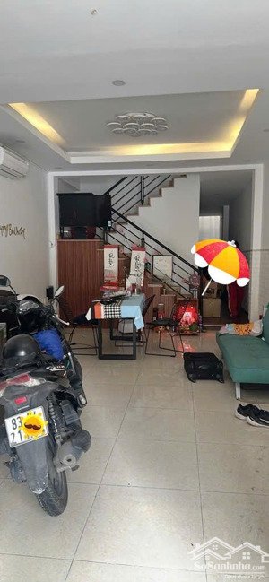 bán gấp nhà riêng 3pn, dt 64m2 tại phan huy ích, q. tân bình, giá chào 7,8 tỷ