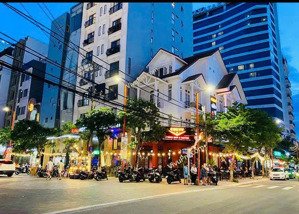 góc 2 mặt tiền an thượng, nhộn nhịp phố tây giá chỉ 11.4 tỷ.