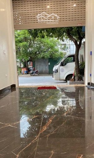 nhà mặt phố hbt - ôtô vào nhà-6 tầng thang máy