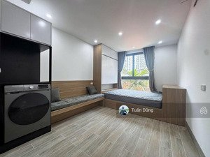 tòa chdv hào nam đống đa, 61m2*6 tầng, 10 căn hộ đủ nội thất, cho thuê 60 triệu/tháng, ngõ to rộng