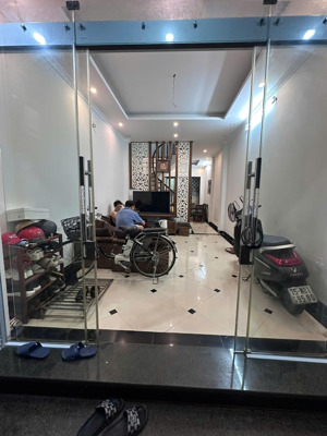 bán nhà phố nguyễn đức cảnh ngõ thông ô tô, kinh doanh đẹp, 50m 5 tầng, chỉ 10.5 tỷ