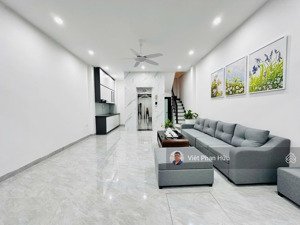 bán nhà đội cấn ba đình, ngõ thông, thang máy, full công năng, 40m2*6t