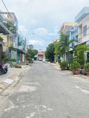 bán nhà 1trệt 1lầu mới kdc p bửu long.tp biên hoà