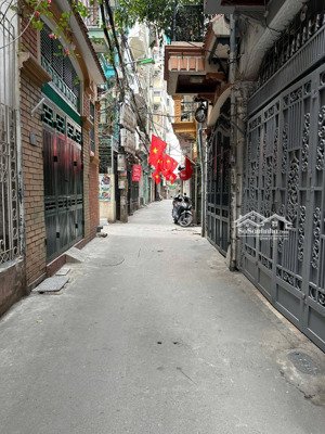 bán nhà cc mini - 5 tầng thang máy - dòng tiền kinh doanh - ngõ rộng thông thoáng - nhỉnh 12 tỷ