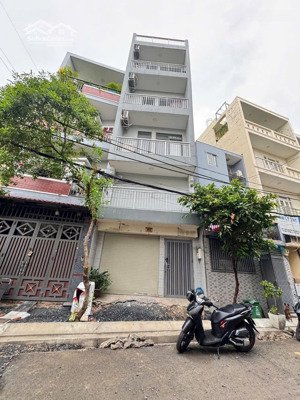 bán nhà mặt phố nguyễn trường tộ, 8,35 tỷ, 4x10m, trệt lửng 3 lầu st nhà mới đẹp