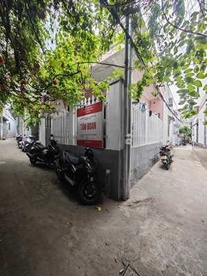 chính chủ bán nhà đường dũng sỹ thanh khê, 85m2 kẹp kiệt, cách đường yên khê chỉ 5 nhà