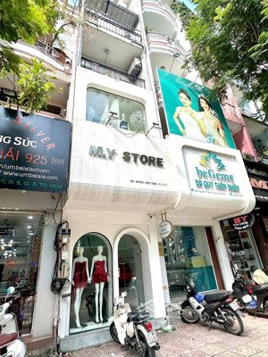 nguyên căn mặt tiền nguyễn thiện thuật, p3, q3