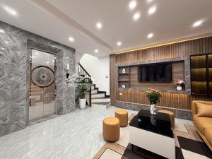 bán nhà riêng định công thượng 6 tầng thang máy, 10m ra ô tô tránh, đầy đủ nội thất cao cấp