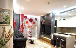 em có căn hộ chung cư 6th element cần cho thuê, diện tích 60m2, thiết kế 01 ngủ lớn và 01 ngủ nhỏ