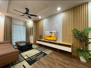 em viên chuyên dự án hd mon city bán căn 2 ngủ 62 m, hiếm có ,giá tốt,sẵn sổ.