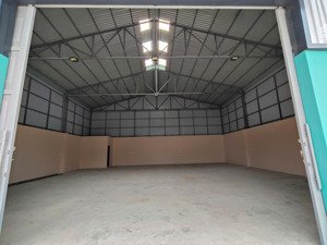 cho thuê nhà kho/xưởng gần kcn long hậu