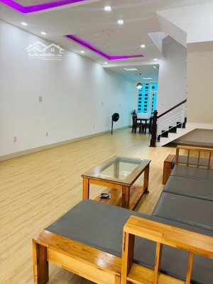 bán nhà 3 tầng đường kha vạn cân kđt phước long a nha trang