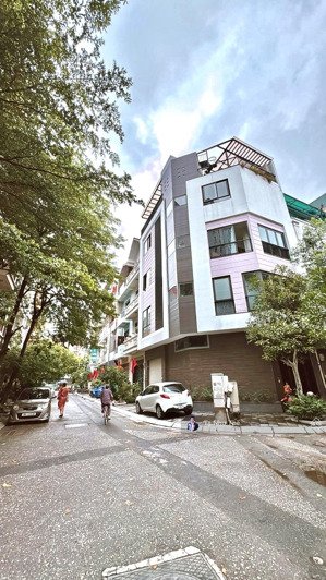 (chuyển ở biệt thự bán) 26.3 tỷ, xuân la, 70m2, kd văn phòng, oto tránh, vỉa hè, mt 6.5m, 5t, gấp