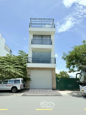 bán nhà 1 trệt 2 tầng 1 tum đường số 13 khu đô thị hà quang 2 giá chỉ 10.2 tỷ.