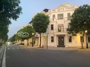 bán gấp căn liền kề rẻ nhất dự án, 105m2, chỉ 11.7 tỷ, gần trường quốc tế, công viên, cực hiếm