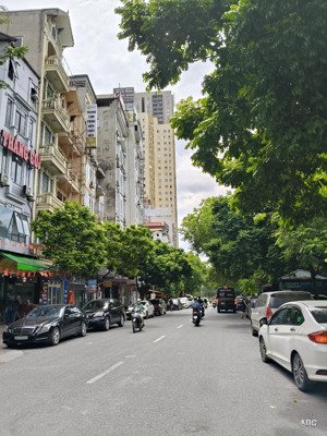 mặt phố vip nguyễn chánh 8 tầng kinh doanh văn phòng chỉ nhỉnh 36 tỷ