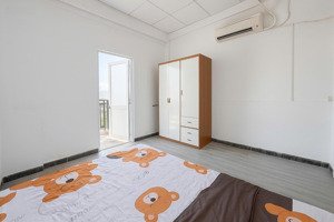 ngay đại học hutech, gtvt, hồng bàng - full nội thất, tách bếp, bancol - bình thạnh