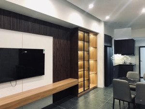 chính chủ bán nhà 35m phố thái thịnh -oto - full nội thất - mt 3,4m - 10 tỷ