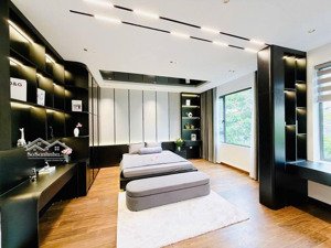 bán liền kề ngõ 28 xuân la, vỉa hè ô tô tránh 70m2, 5 tầng mt 6.3m , kd sầm uất 26,x tỷ 