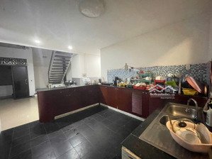 cho thuê phòng rộng rãi thoáng mát, full nội thất - nguyễn thượng hiền p5 bình thạnh