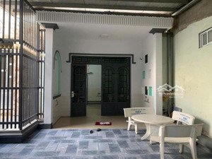 nhà - giá 2,9 tỷ - diện tích 4,5m*25m - 2054 đường lê văn lương - cách trường đại học mở chỉ 4km