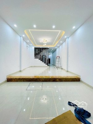 bán nr 5pn, 58m2 tại định công, 16,6 tỷ, thang máy, ô tô thông