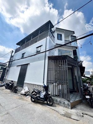 nhà lô gốc 2 mặt tiền, hương lộ 2, bình tân - 48m2, 3 lầu, chỉ 4.1 tỷ