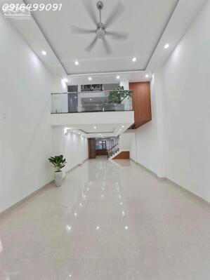 Cho thuê nhà mới chính chủ, mặt tiền đường Trịnh Đình Thảo, Cẩm Lệ, Tp Đà Nẵng