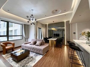 bán căn hộ chung cư masteri thảo điền, 8,3 tỷ, 70m2, 2pn, 2wc, view sông căn góc