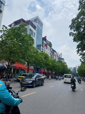 duy tân-cầu giấy-mảnh đất còn sót lại 150m-vỉa hè-kd-ôtô tránh-mt rộng-51tỷ