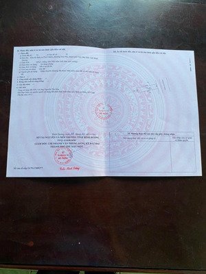 1 lô duy nhất cách vòng xoay trung tâm,ga metro, trung tâm thương mại 500m. dt 105m2 full, sổ sẵn