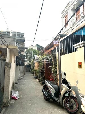 nhà 3 tầng thượng thanh 71m2 mặt tiền 4m giá 8,2 ty