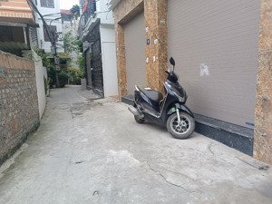 nhỉnh 5 tỷ bán nhà xuân phương,vân canh, gần cd fpt, 30m ra ôtô tránh, trước nhà rộng 3m